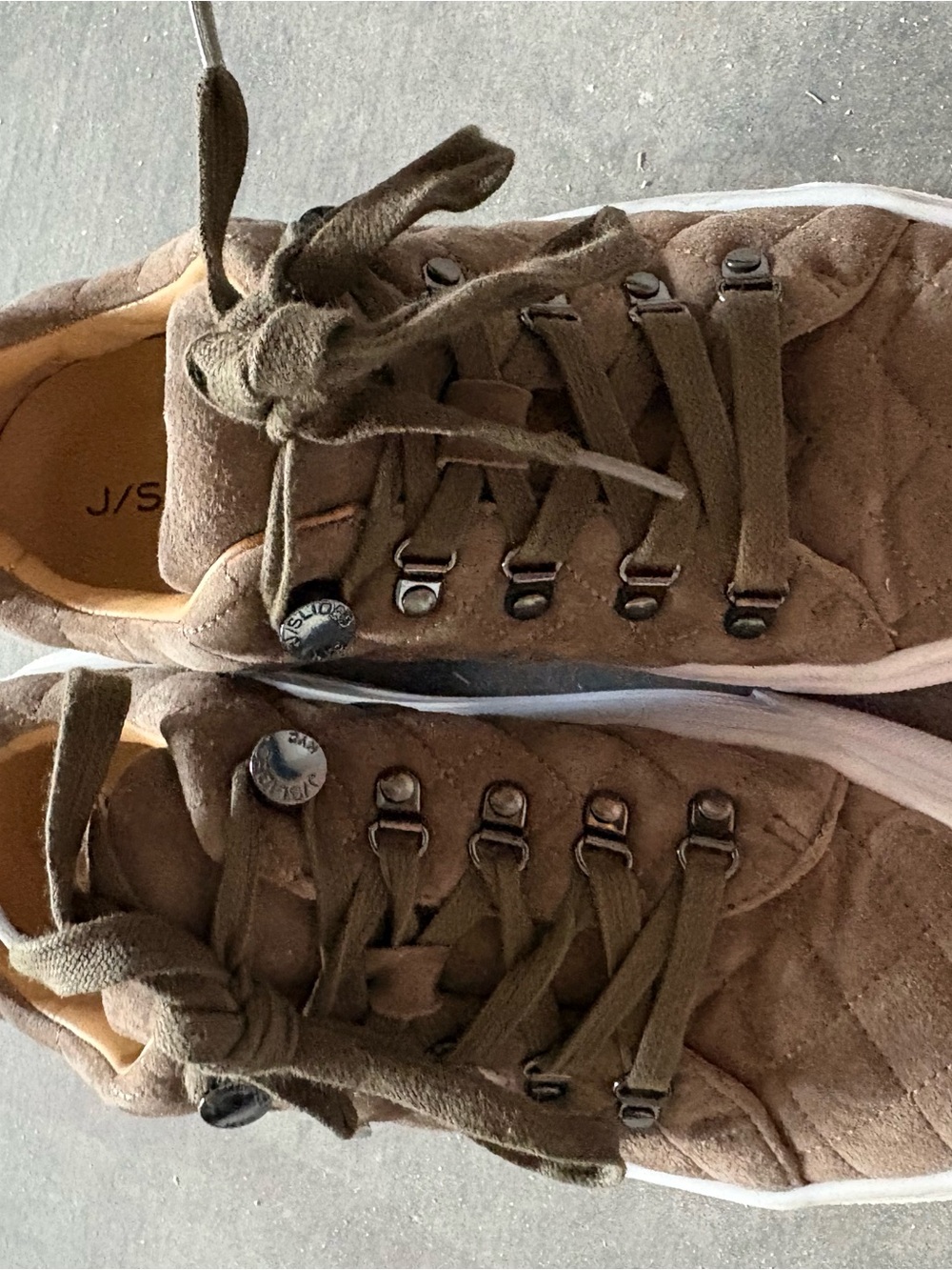 J/Slides Women's Brown Quilted Lace-Up Sneakers